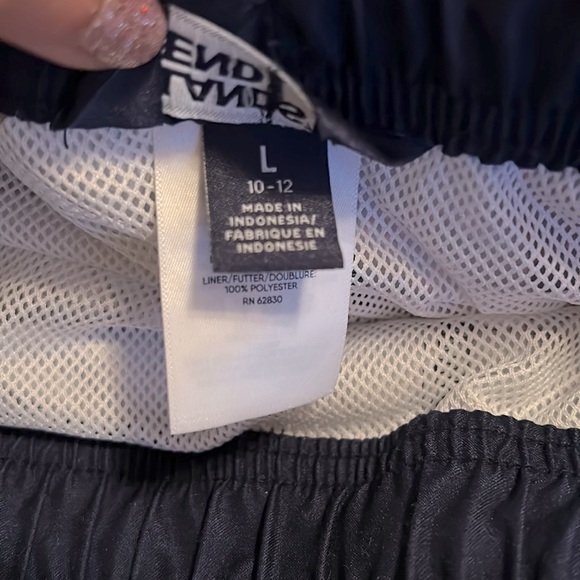 Land’s End boys’ swim trunks - Picture 3 of 4